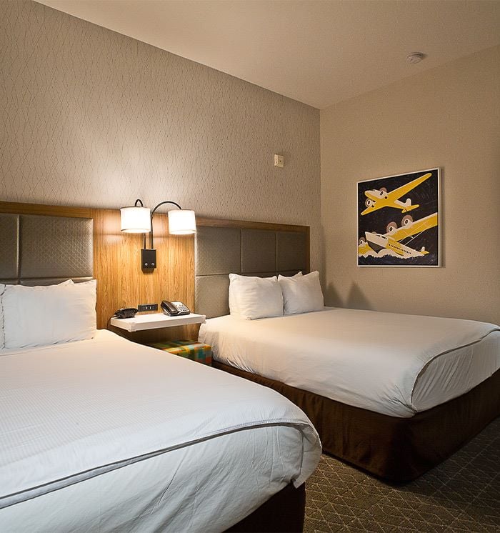 USS Hornet Hotel Package at Hawthorn Suites By Wyndham-Oakland/Alameda