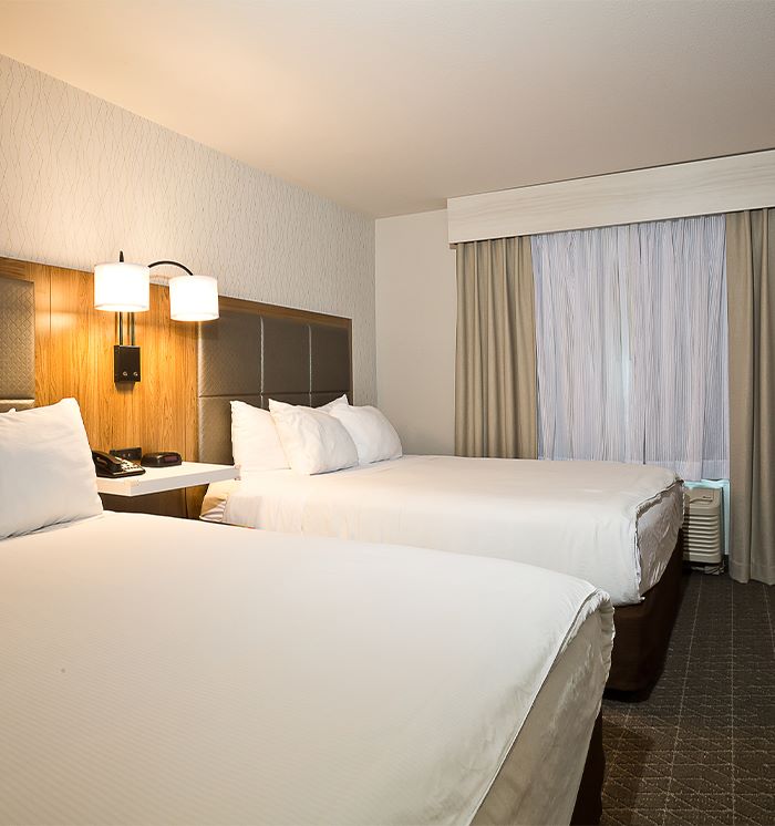 2 Queen 1 Sofa Beds Accessible Room at Hawthorn Suites By Wyndham-Oakland/Alameda