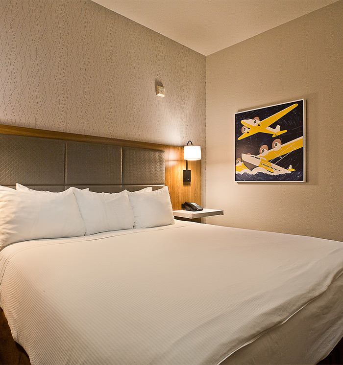 1 King Bed Suite at Hawthorn Suites By Wyndham-Oakland/Alameda